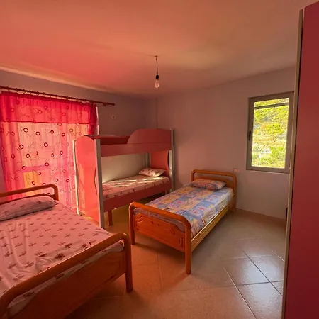 Sali Belvedere Mare E Monti Apartment
