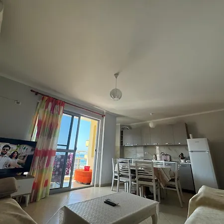Sali Belvedere Mare E Monti Apartment *
